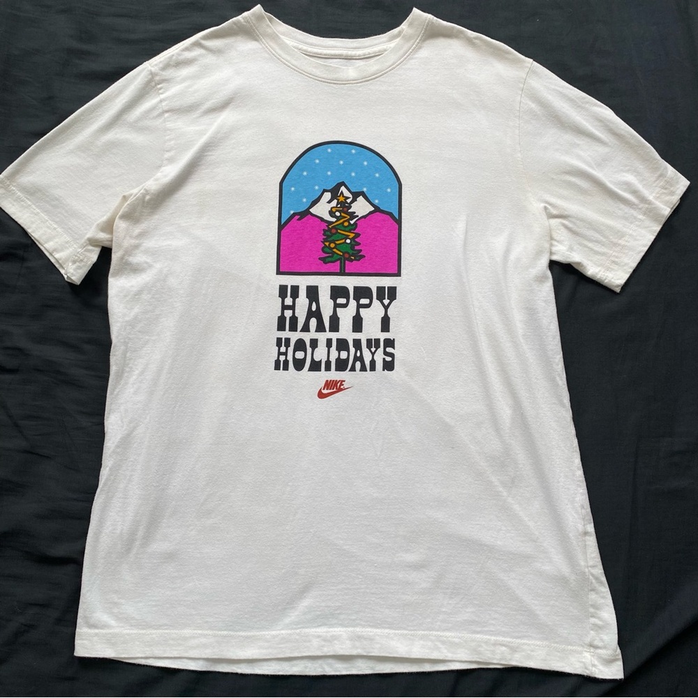 Nike White Holiday Graphic Tee with Pink & Blue Scene